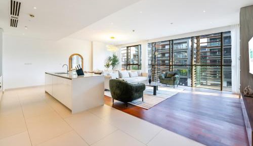  Superior Three Bedroom With Maids Room