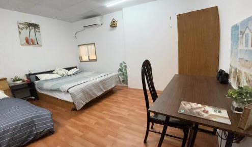 Deluxe Room (2 Adults + 1 Child)