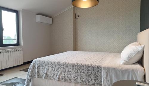 Three-Bedroom Premium Apartment