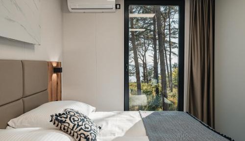 Studio Apartment with Sea View