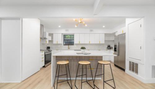 Four-Bedroom Holiday Home