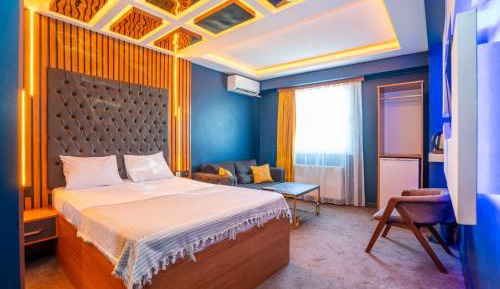 Large Double Room