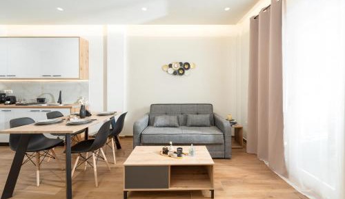 One-Bedroom Apartment