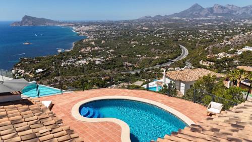 Villa with Sea View
