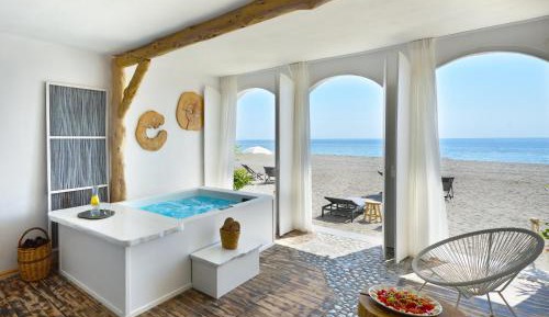 Tria Suite Sea Front
