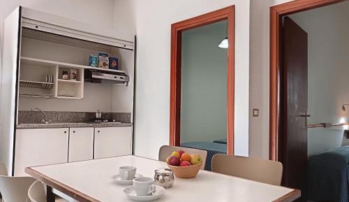 Two-Bedroom Apartment (5 Adults)