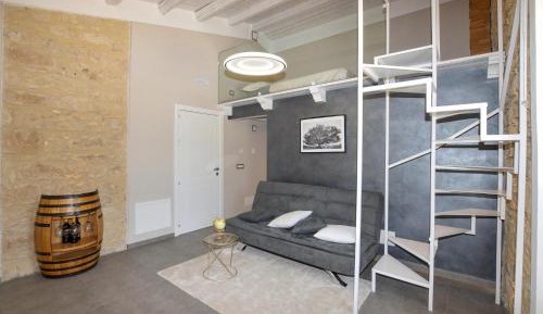 One-Bedroom Holiday Home