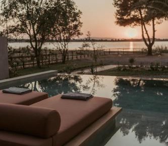 Villa - Beach Front
