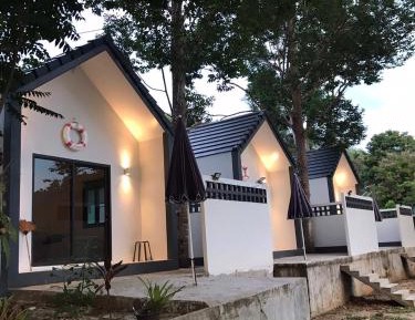 Twin Room with Lake View