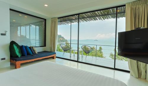 Deluxe Double Room with Sea View
