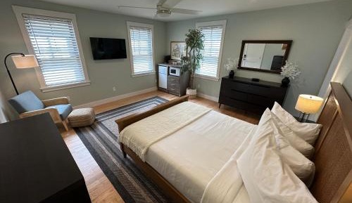 Queen Suite