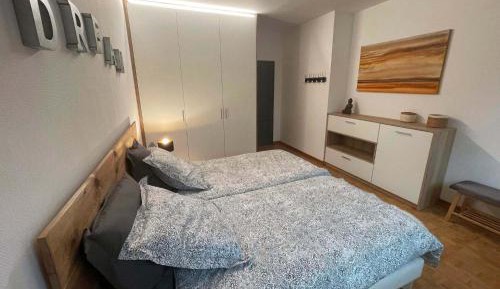 Apartment with Shower