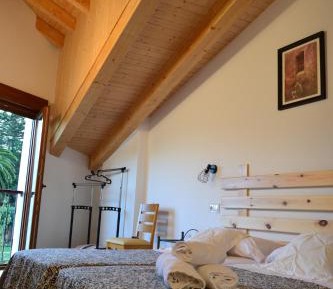 Twin Room with Private Bathroom