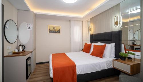 Deluxe Double Studio