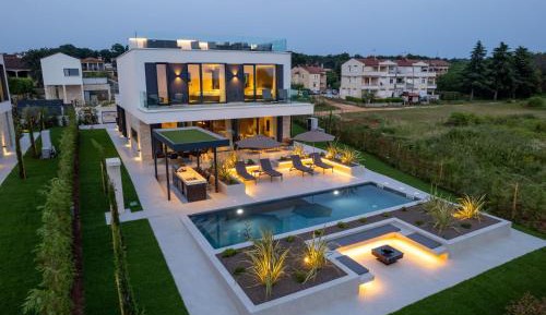 Villa with Private Pool