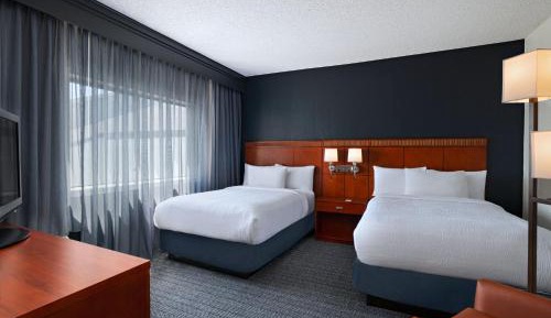 One-Bedroom Double/Double Suite