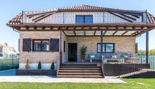 Superior Apartment with Balcony