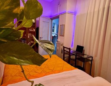 Double Room with Private External Bathroom