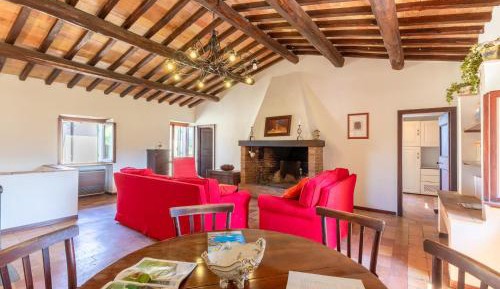 Five-Bedroom Holiday Home