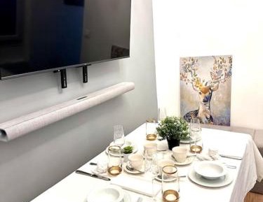 Apartment with City View