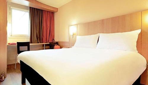 Standard One Double Bed