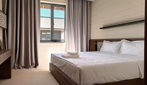 Superior Double or Twin Room with Mountain View