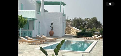 Three-Bedroom Villa