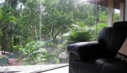 Queen Room with Garden View