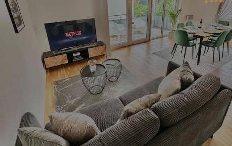 Three-Bedroom Apartment - High Floor