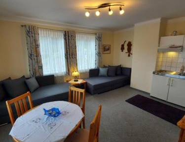 One-Bedroom Apartment with Balcony