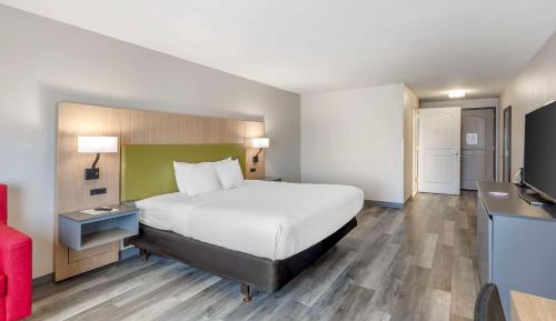 King Room - Disability Access/Non-Smoking