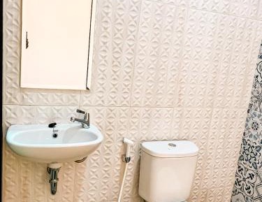Twin Room with Private Bathroom