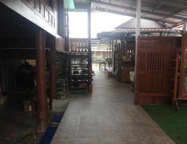 6-Bed Mixed Dormitory Room