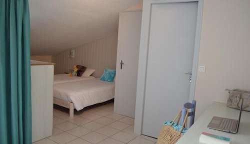 Quadruple Room (2 Adults + 2 Children)