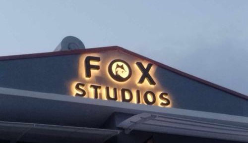 Deluxe Studio