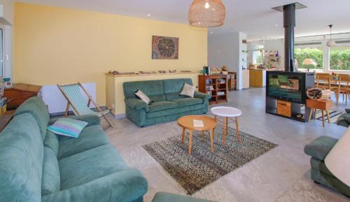 Six-Bedroom Holiday Home