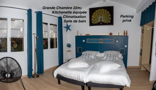 Twin Room with Private Bathroom