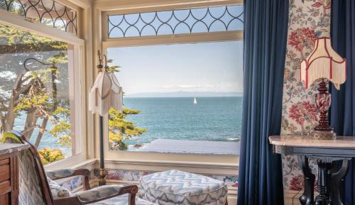 King Suite with Sea View
