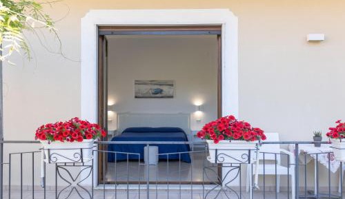 Deluxe Two-Bedroom Apartment