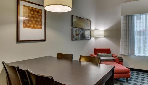 King or Queen Studio with Sofa Bed - Hearing Accessible
