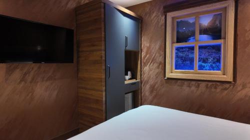  Budget Double Room without Window