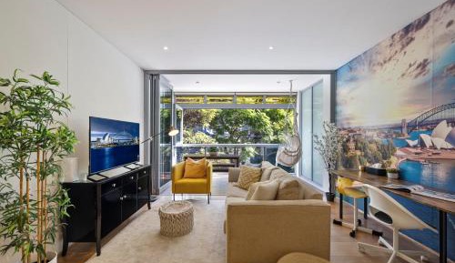 One-Bedroom Apartment