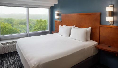 King Room with Sofa Bed - High Floor