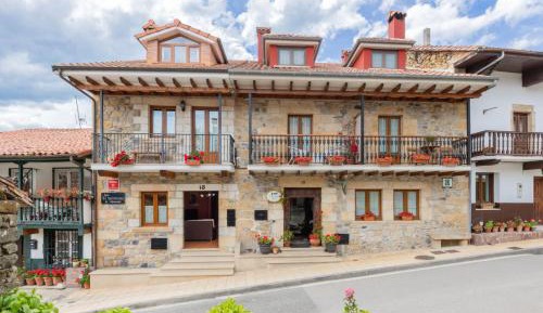 Superior Apartment with Balcony