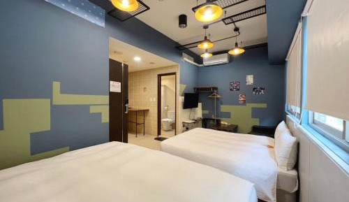 Deluxe Quadruple Room