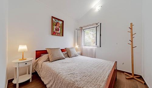 Two-Bedroom Apartment with Terrace and Sea View