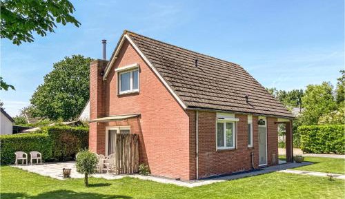 Four-Bedroom Holiday Home