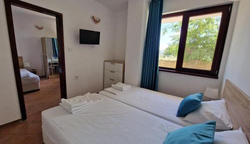Standard Suite