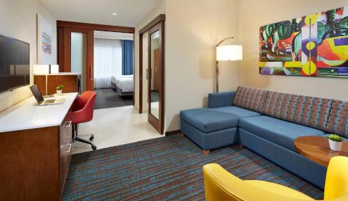 One Bedroom Two Queen Suite with Sofa Bed 
