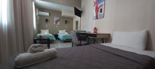 Basic Triple Room